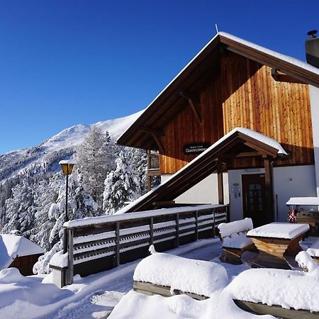 Bergheim Schmidt, Almhütten im Wald Appartments an der Piste Turracher Hohe Exterior foto