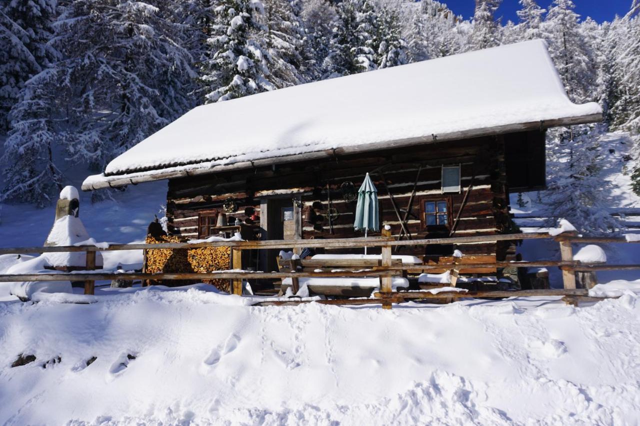 Bergheim Schmidt, Almhütten im Wald Appartments an der Piste Turracher Hohe Exterior foto