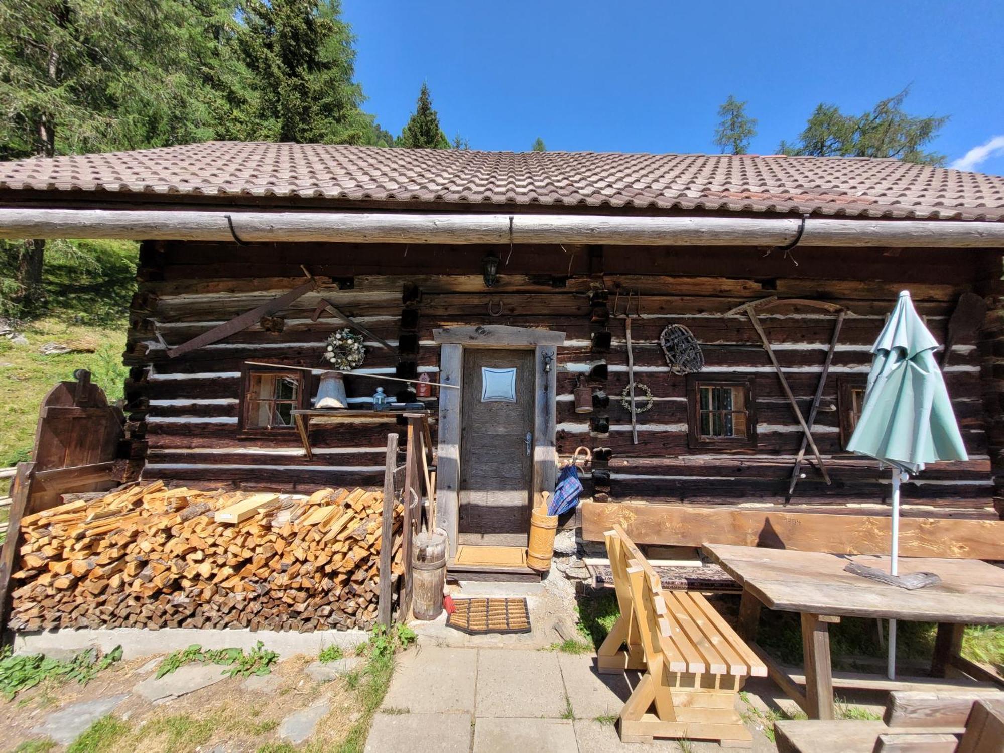 Bergheim Schmidt, Almhütten im Wald Appartments an der Piste Turracher Hohe Zimmer foto