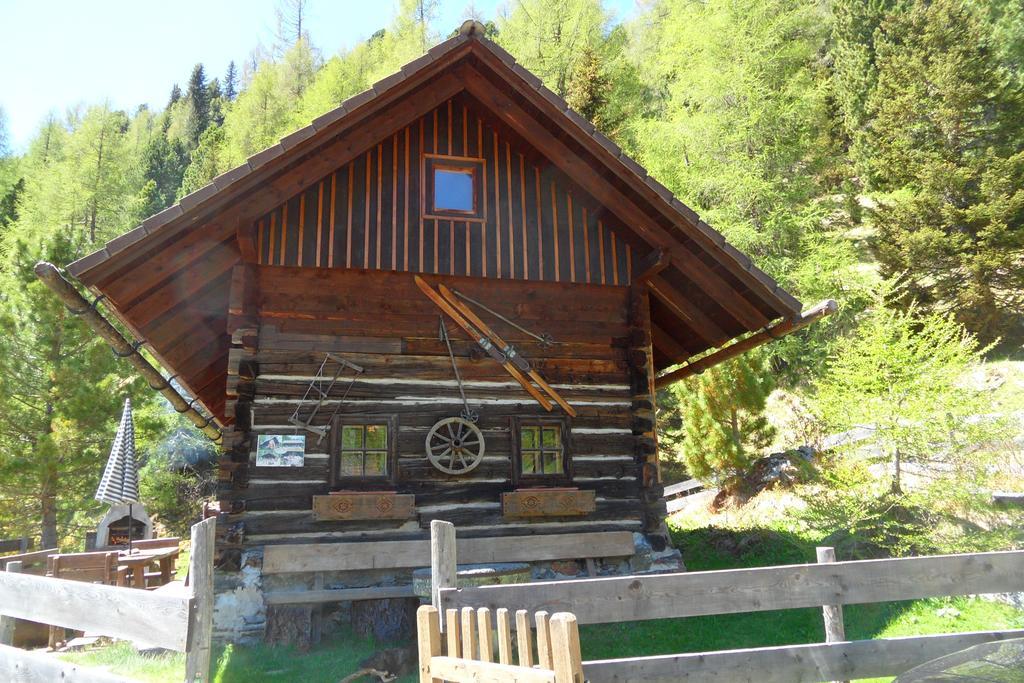 Bergheim Schmidt, Almhütten im Wald Appartments an der Piste Turracher Hohe Exterior foto