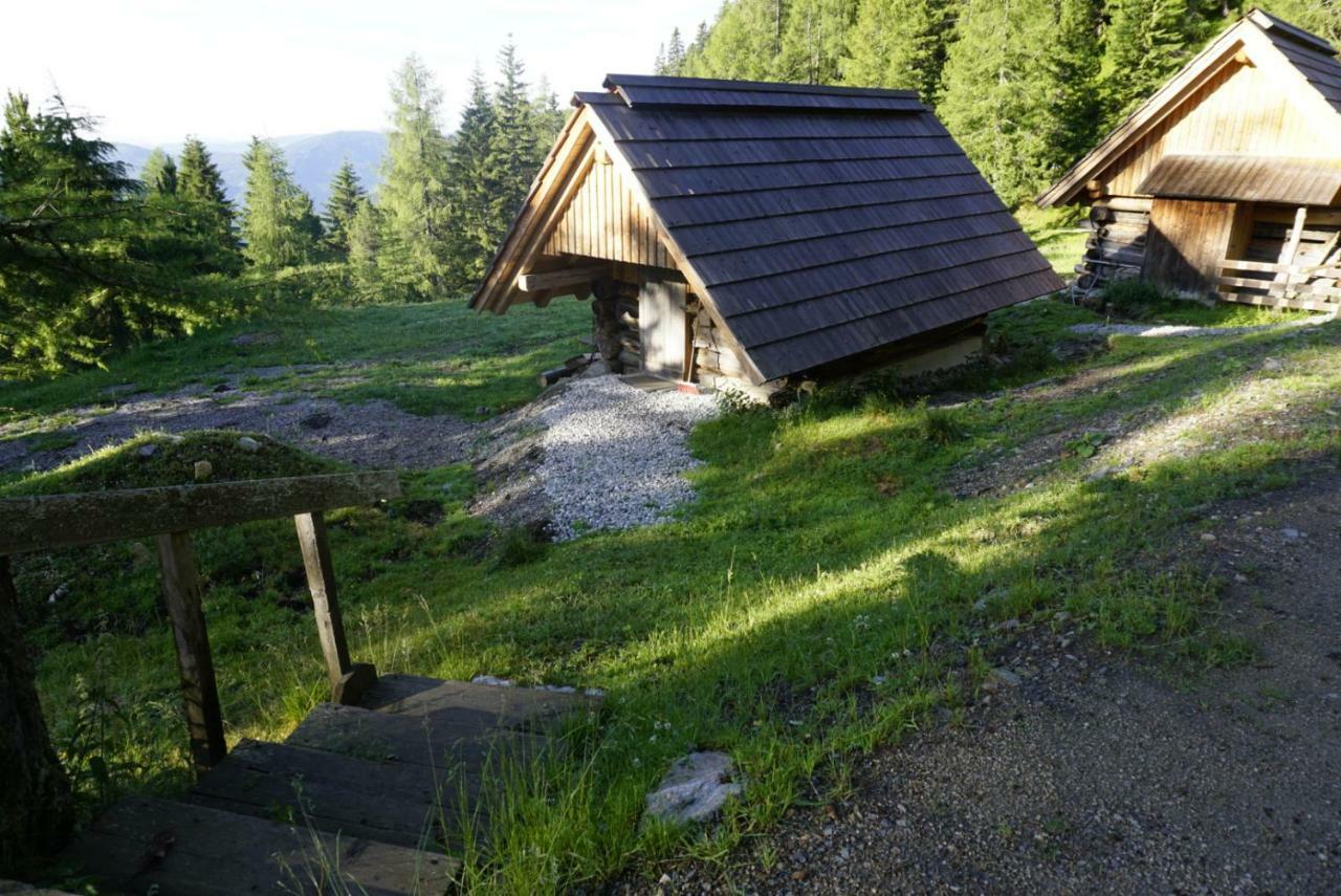 Bergheim Schmidt, Almhütten im Wald Appartments an der Piste Turracher Hohe Exterior foto